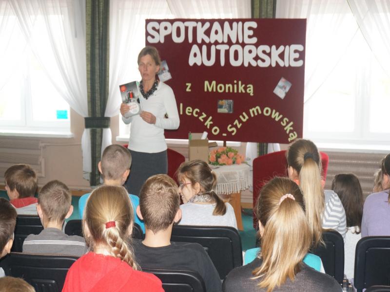 Spotkanie autorskie w bibliotece